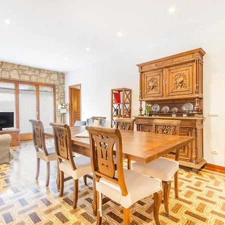 Apartman Cal Comorera Masoteras