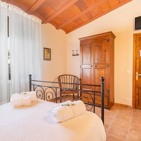 Apartament Cal Comorera *