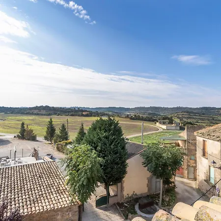 Cal Comorera Apartman